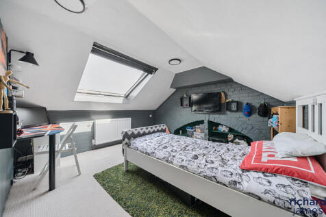 e2441e62c3c144bba742b66d2b273dc2