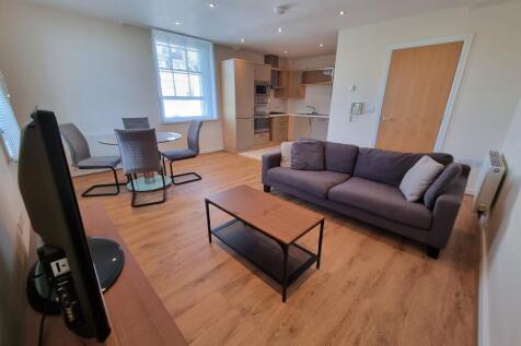 38 The Space, Clarendon Avenue, Leamington Spa photo 3