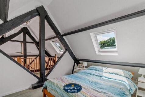 4 School Bell Mews, Stoneleigh WM (25 of 30).jpg