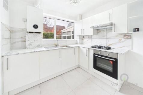 Greenfield Avenue, Kettering, Northamptonshire, NN15 photo 4