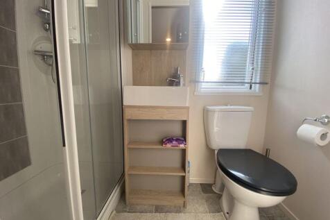 Ensuite Shower Room