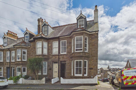 4 Bedroom End Terraced House for Sale
