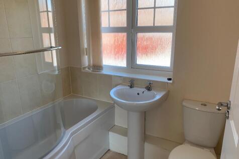 Old Brick Place, Darnall, Sheffield, S9 photo 5