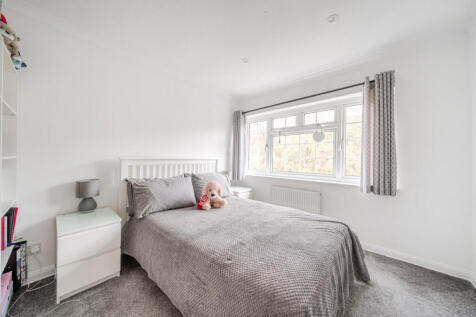 1376116-13-690c8f...