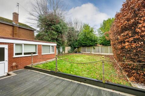 21 Bellencroft Gardens-18.jpg