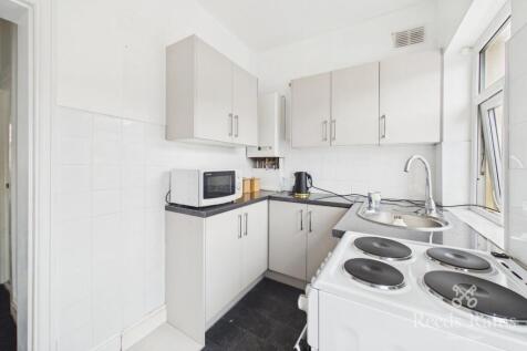 Highfield Road, Blackpool, Lancashire, FY4 photo 3