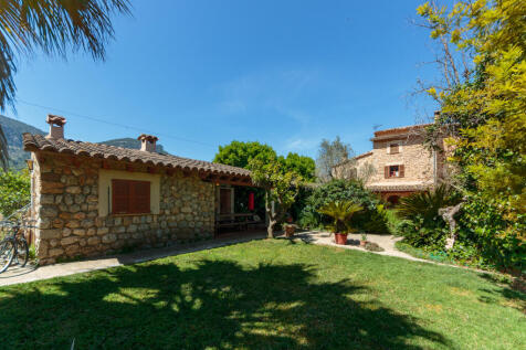 Wonderful country house with charme close to Soller