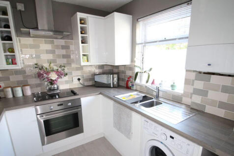 Ludlow Close, Westbury photo 3