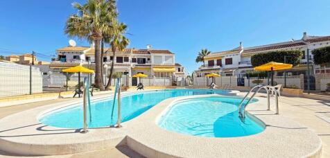 Torrelamata renovated apartment la mata