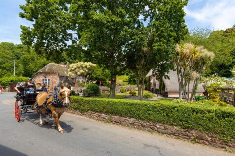 Rose Cottage Cockington Village Torquay-09.jpg