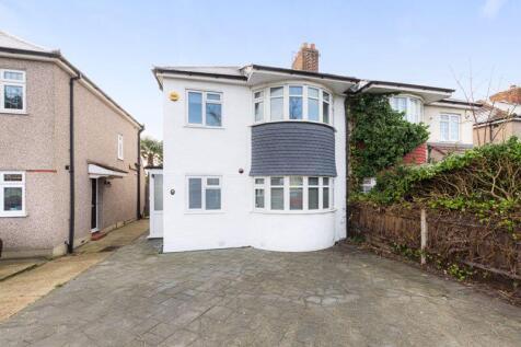 4 bedroom semi-detached house