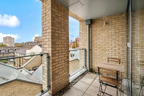 30 Ravilious Hous...