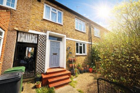 India Dock Rd, E14 House For Sale By Barrain Londo