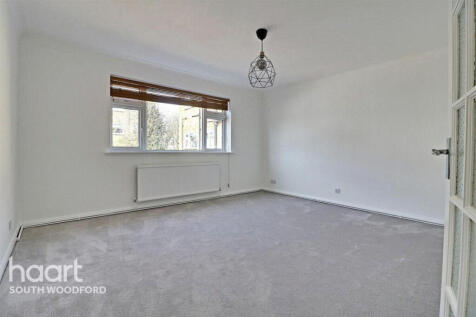 Hurst Court, Woodford Green photo 4