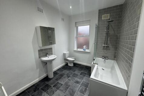 WhatsApp Image 2025-12-15 at 13.31.18 (4).jpeg