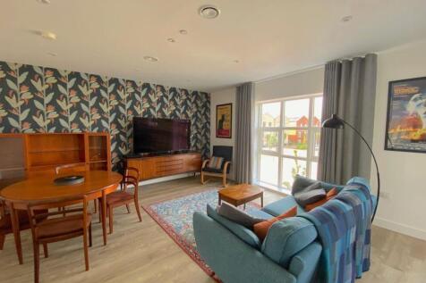 Living room 1.jpeg
