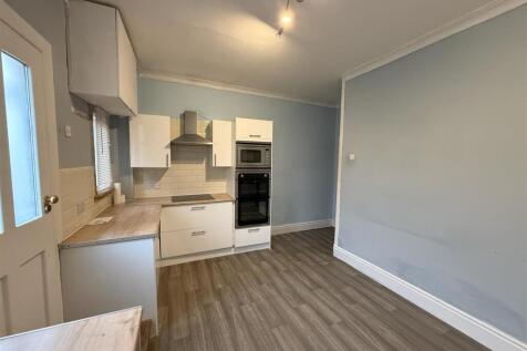 New Bolsover, Bolsover, Chesterfield photo 5