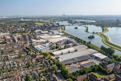 Uplands Business Park 15.jpg