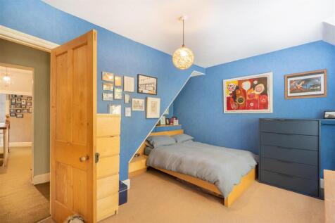 238 London Road-15.jpg