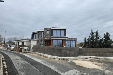 4 Bedroom Detached H