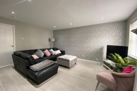 Doefield Avenue, Worsley, M28 photo 4