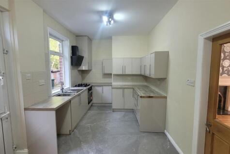Noristhorpe Lane, Liversedge photo 5