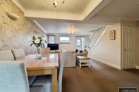 Lupin Drive, Chelmsford photo 3