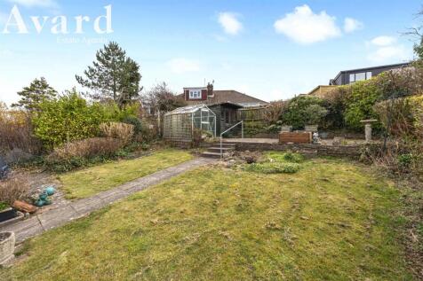 Elsted Crescent, 8-019.jpg