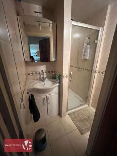 11 Burford Street Hoddesdon via properties estate letting commer