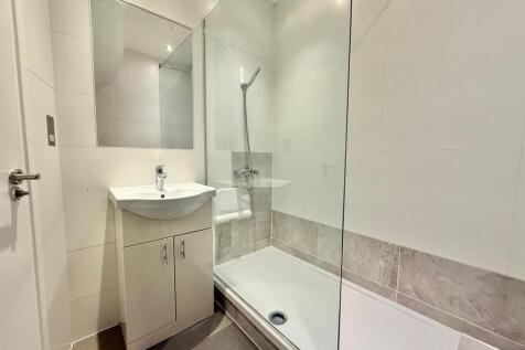 Davidson Frost-Wellings, DFW Hale Grove Gardens, B