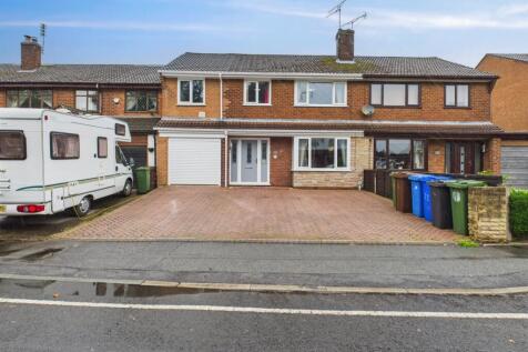 CAM03729G0-PR0111-STILL033