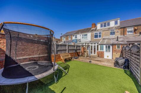 6 Cedar Grove, Baffins-Small-PorticoMarketing-Sold