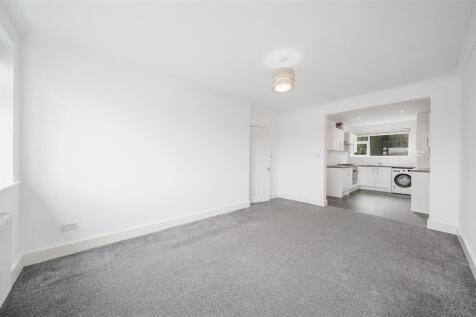 64 Sudbury Court Road - 9zUHiKiSiqYcLDzDlwVM.jpg