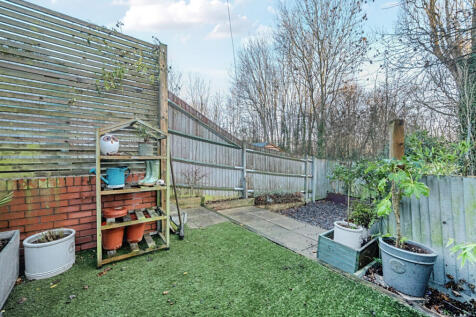 1396650-8-695e258...