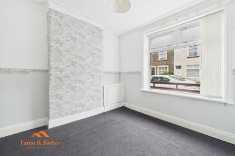Colbran Street, Burnley, BB10 photo 3