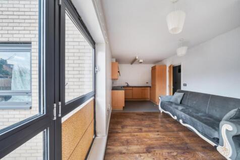 Davidson Frost-Wellings, DFW, Poppy Court, HA3, Li