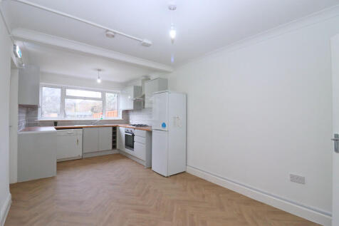 Douglas Road, Surbiton photo 5
