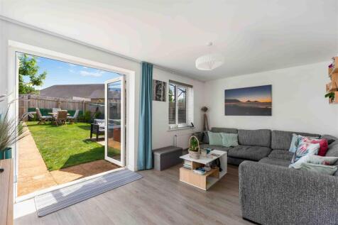 26 Nickling Road, Banbury-9.jpg