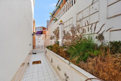 Property Image 25