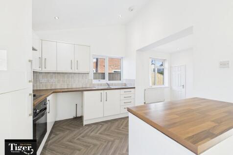 CAM03440G0-PR0489...