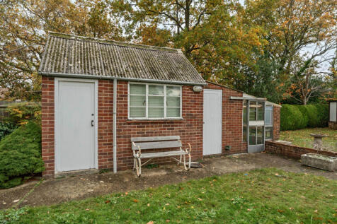 1375715-19-690caa...