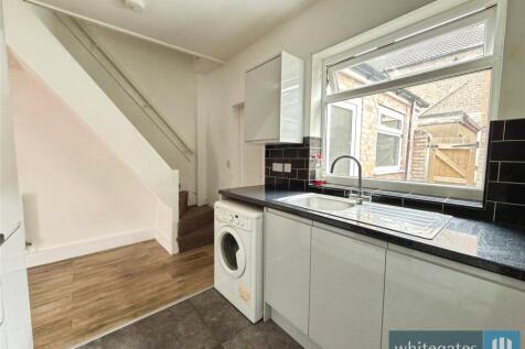 Roderick Road, Liverpool, Merseyside, L4 photo 5