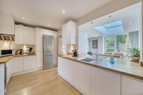 1355121-8-68c458c...