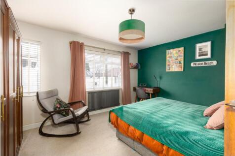 199 Luckwell Road, BS3-6.jpg