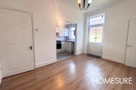Isabel Grove, Liverpool, L13 photo 3