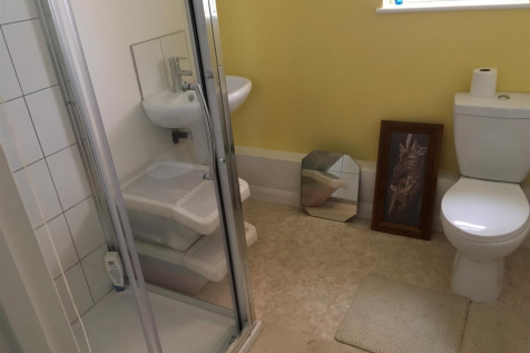 En Suite Shower Room
