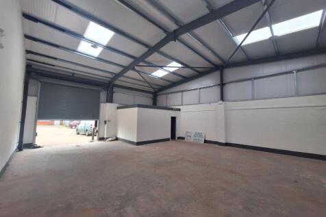 Thames Trading Estate Irlam  4.jpg