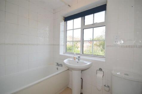 Stanmount Road, St Albans, Hertfordshire, AL2 photo 4