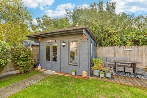 Workshop/Outbuildings