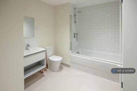 Wellington House, Cardiff, CF11 photo 4